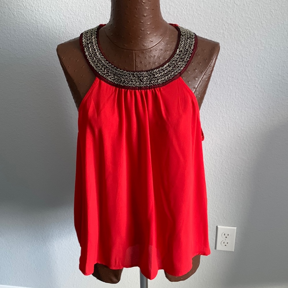 Socialite tank top